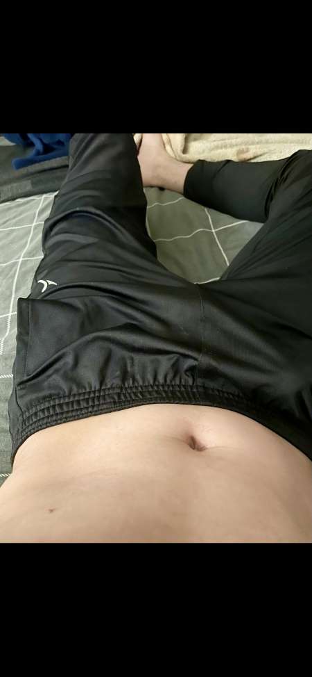 Jeune H 28 ans - Dispo pour un bon moment