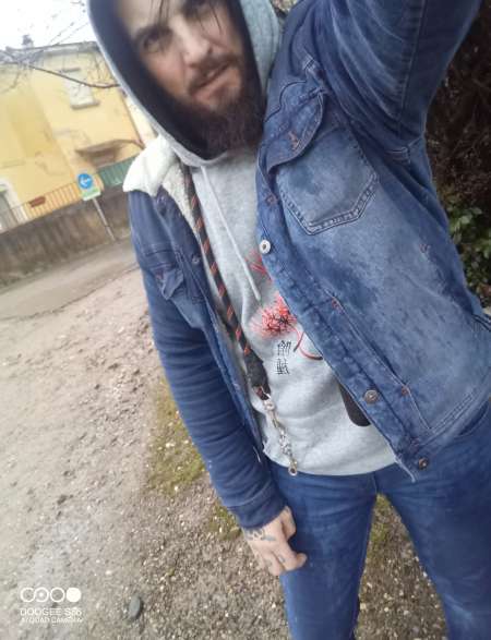 J'ai envie de me faire sucer bien � fond