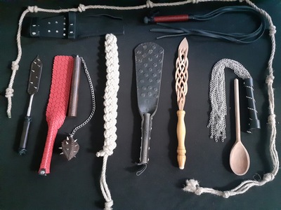 Pour m*neyslave � humilier