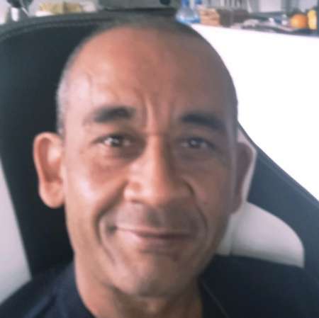 jeune homme de 52 ans recherche compagne cool