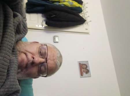 Cherche une fellation sur mont�limar avec num�ros