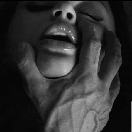 Ma�tre BDSM Dominant pr Femme Initi�e ou D�butante