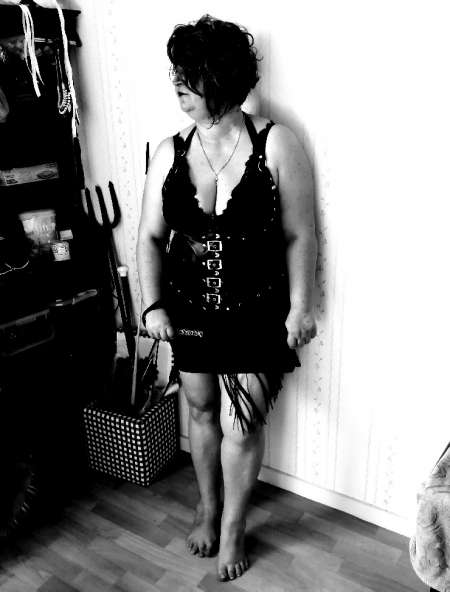 Dominatrice exp�riment�e