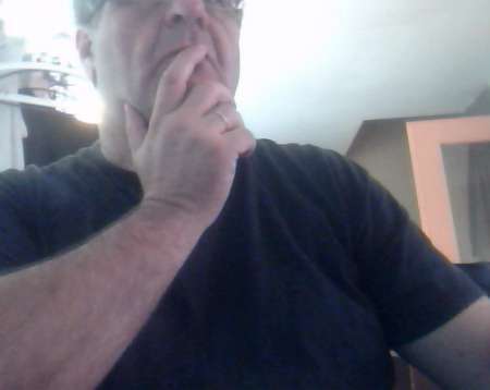 H 60a du 94 grosse �jac cherche cokine non v�nale