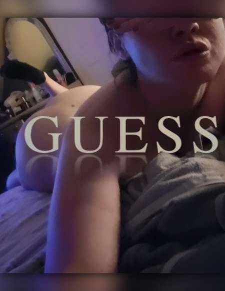 �tudiante Ebony Disponible pour te faire ejaculer