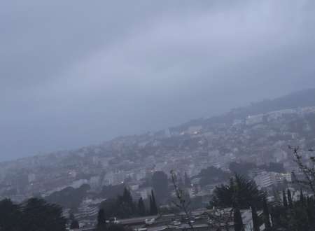 Dallas , je suis un echerche une femme