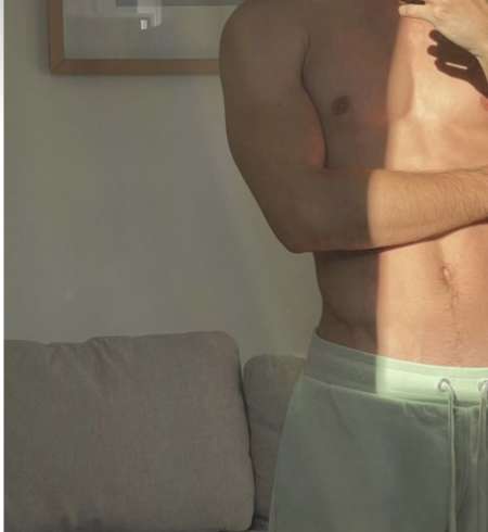  A celle qui s'oserai avec un soigneux jeune homme