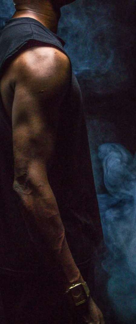  Homme qui recherche belle jeune femme