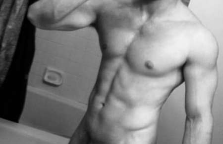 Beau rugbyman muscler TBM