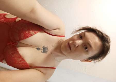 Kelly escorte re�ois sur Clermont l H�rault