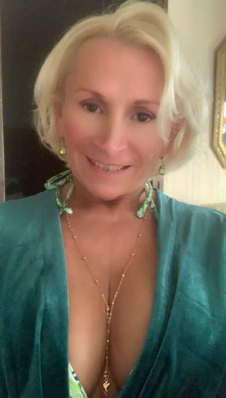 Cherche femme pour un couple