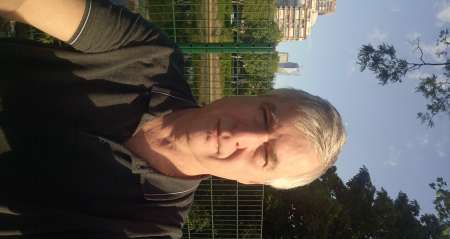 Homme m�r pour jeune et jolie