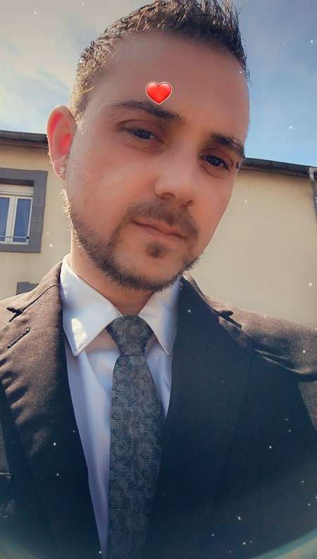 Escort. Boy pour femme ou couple