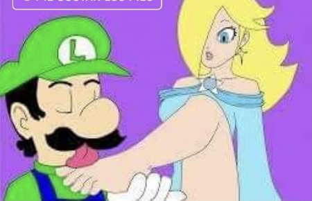 Cherche jeune femme pour Fetish pieds