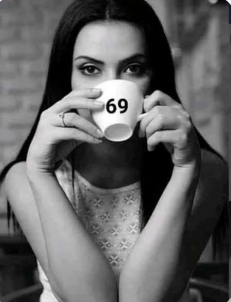 Lesbienne cherche plan � 3 avec 02 autres femmes