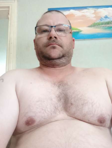 Bonjour je suis un homme fran�ais de 41 ans qui ch