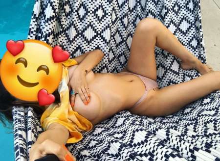 Femme Mtro Attentionne