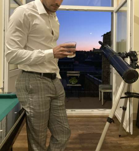 Homme h�t�ro dispo et discret