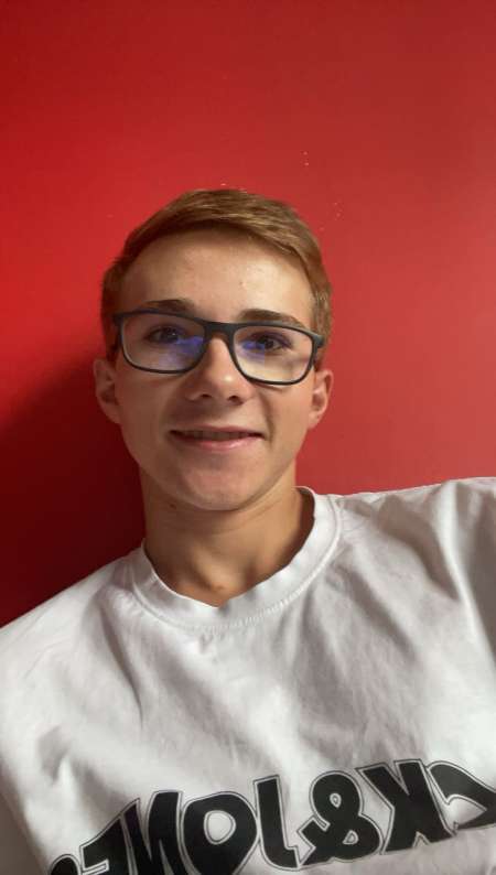 Jeune homme voulant d�couvrir le sexe