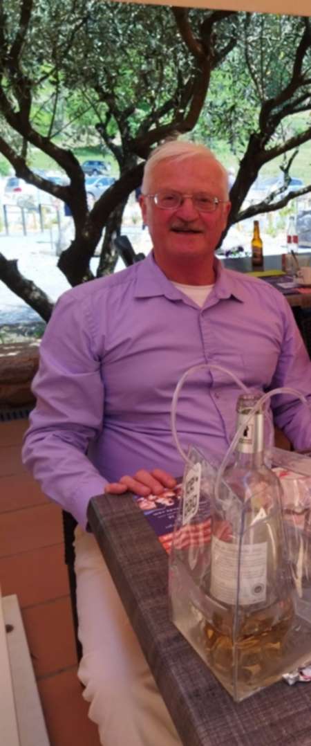 recherche femme pour momonets complices