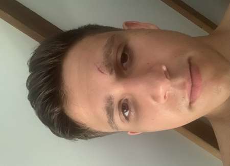  Jeune puceau � la recherche de sexe