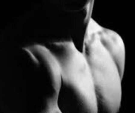 Monsieur sympa offre d�tente, massages et cunnis