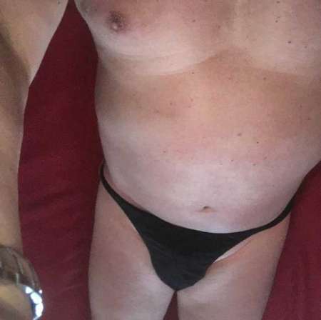 Cher masseur mince ou femme mure sur agen