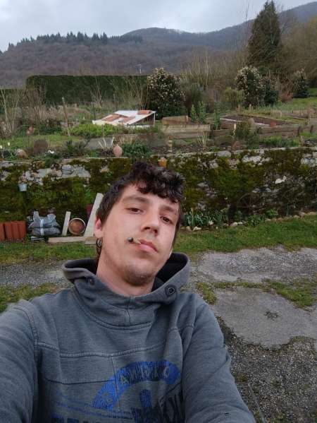 pourun nuit ou on pourraint realiser nos fantasme