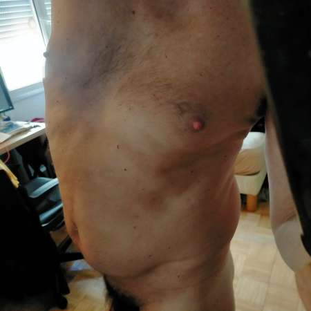 Soumis m�r cherche cple h bi ou h pour fist et gp