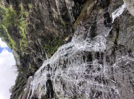 Cherche femme discrete