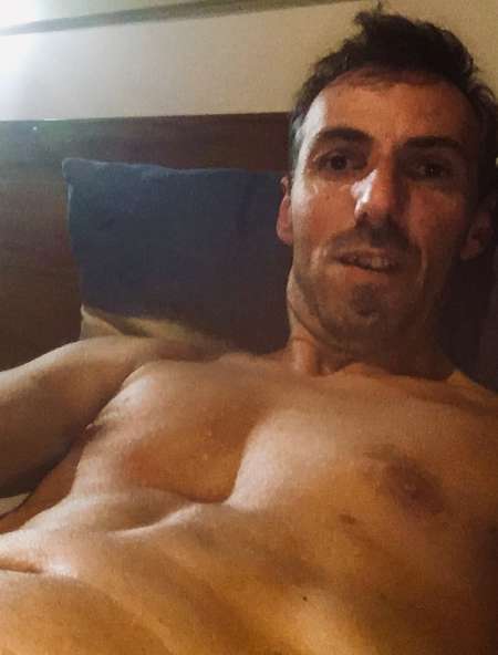  Qui vient pour me sucer ???