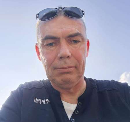 Homme 54 ans cherche relation sans prise de t�te