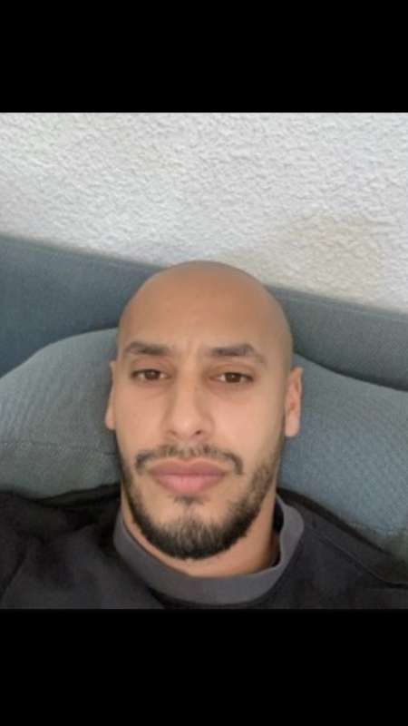 Salut rebeu � disposition