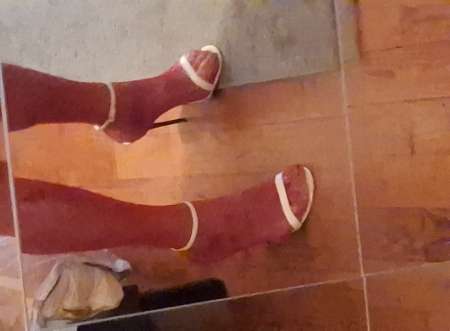 Je suis un homme j'aime bien me travestir j'aime t