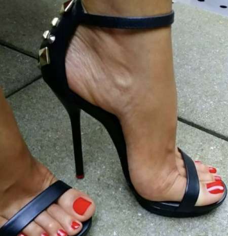 HOMME MUR F�TICHISTE ET TR�S VOYEUR 92