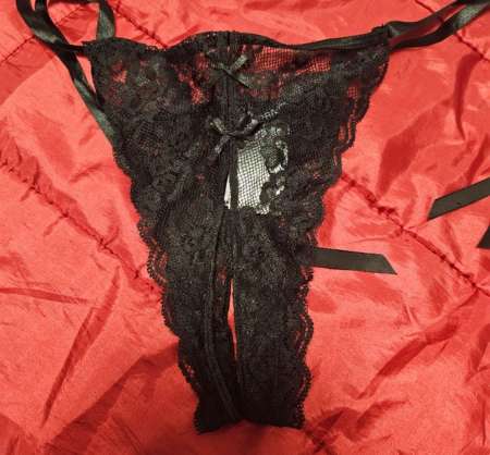 Lingerie d�j� port�e