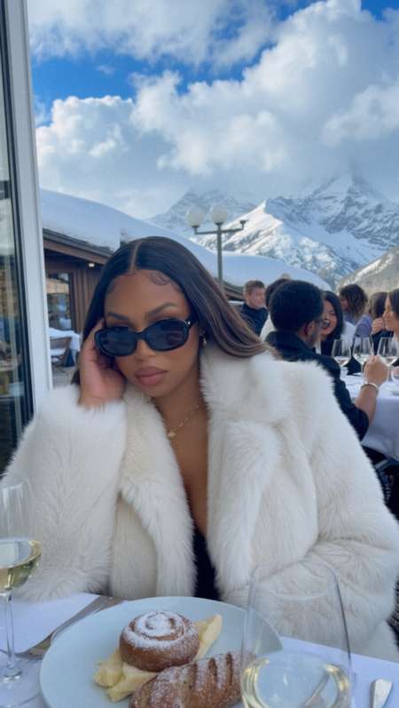 Cherche Money slave pour subvenir � mes besoins