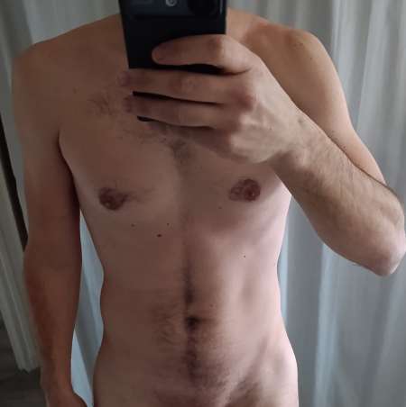 Homme cherche de nouvelles exp�riences.