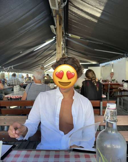 Jeune homme �l�gant � la recherche d exp�rience