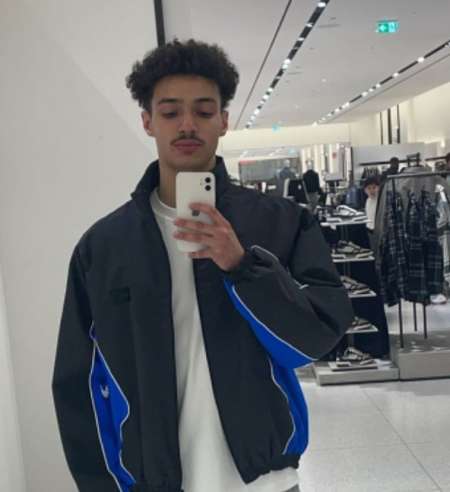 Je m'appelle Rayan..