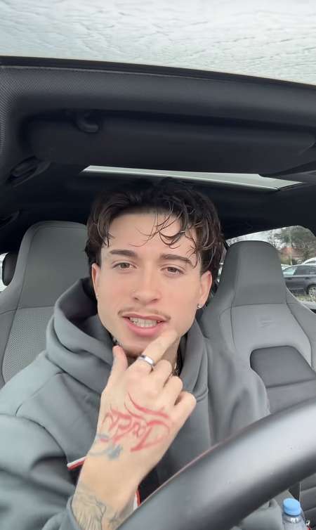 Homme f�tichiste recherche des pied je     