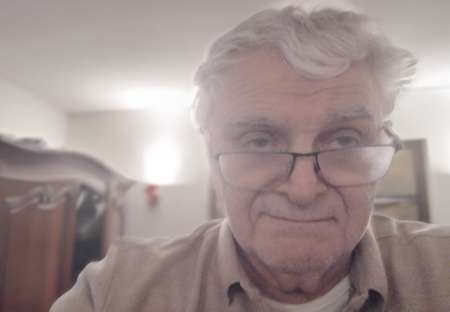 Homme mari� 76 ans en manque de sexe