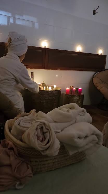 Esth�ticienne. Massages