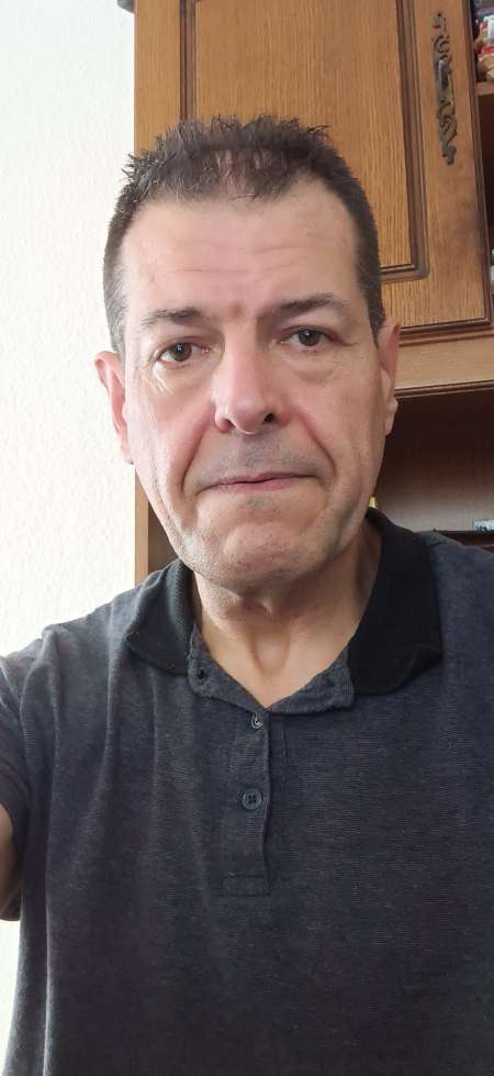 Homme cherche femme pour relation