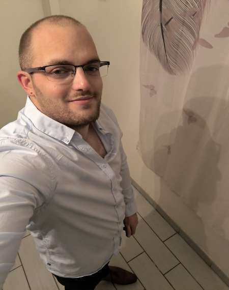 Homme libertin recherche femme ou trans