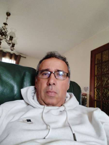 Massage brun tenebreux 49 ans