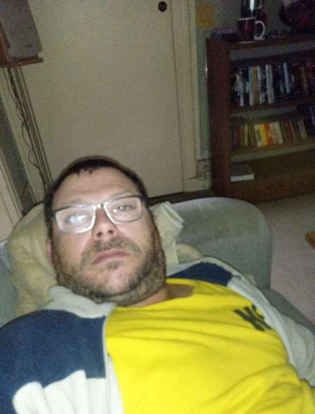 Homme cherche un plan sexe sur Nantes