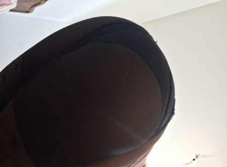 Jeune dame pour evasion et plaisirs