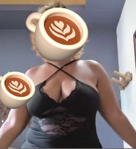 Reine massage coquine