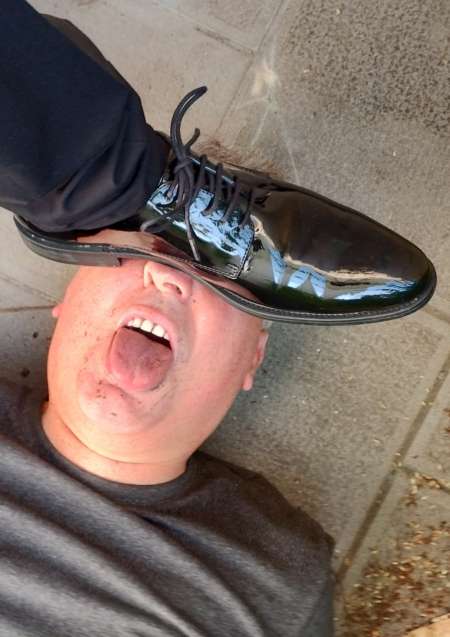 H ch H D�crassage chaussure et paillasson